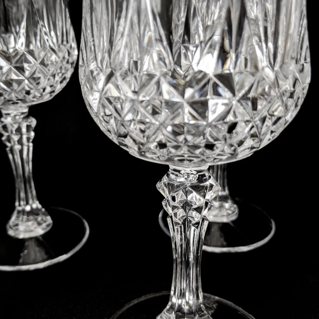 6er Set Kunststoff Weingläser Kristalleffekt 200ml / Ø7x16,5cm 7 6er Set Kunststoff Weingläser Kristalleffekt 200ml / Ø7x16,5cm – Bild 5