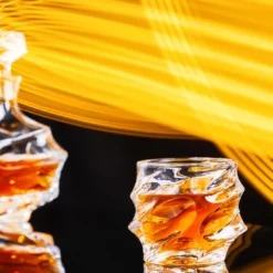 Echos Whiskyset | Whiskygläser | 7-Teiliges Whiskeyset | Geschenkset -Deutschland Herd Geheimnis Verkaufs-Shop 25ed5470ec3d4d48b6045fc1098c4dcb