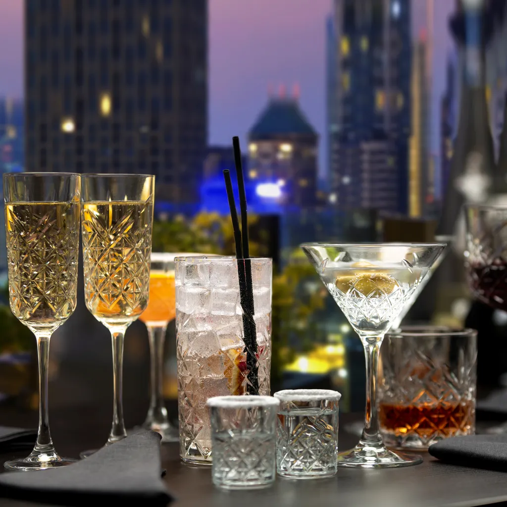 Pasabahce 440356 Timeless Sektglas, Sektkelch, 175ml, Glas, Transparent, 4 Stück 14 Pasabahce 440356 Timeless Sektglas, Sektkelch, 175ml, Glas, Transparent, 4 Stück – Bild 12