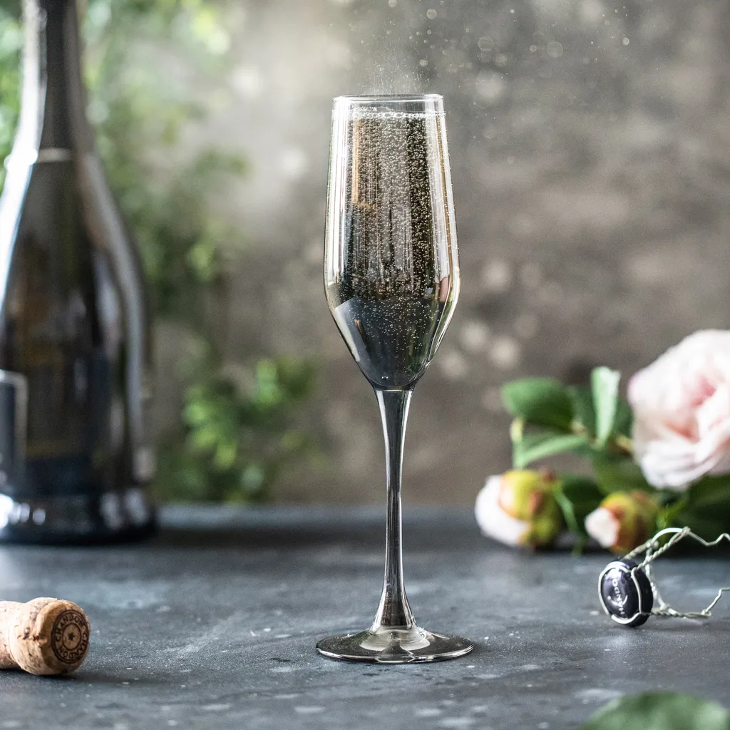 6 Champagnergläser Set Celeste Shiny Graphine 160 Ml LUMINARC 2 6 Champagnergläser Set Celeste Shiny Graphine 160 Ml LUMINARC